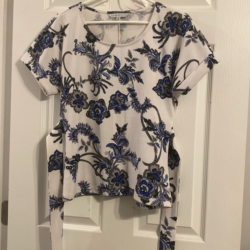 Front tie shirt